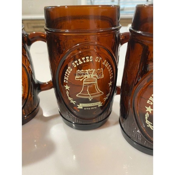 USA Bicentennial 1776-1976 Amber color Large 5 1/2" tall Glass Mugs vintage - Picture 4 of 9